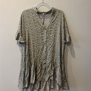 easel Olive Green Floral Button-Front Ruffle Tunic